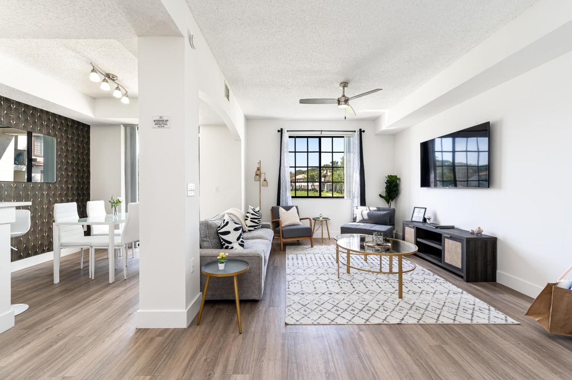 Newly Renovated Townhome With King Bed Delray Beach Exterior foto